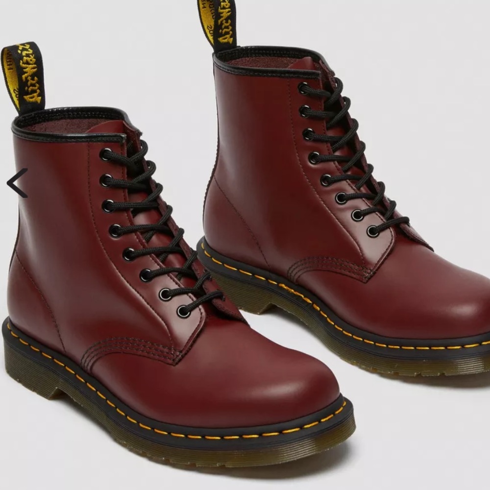DOC MARTEN Cherry Red Boot